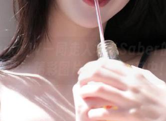 与Kuuko W一同走入北斋Saber的梦幻世界：精彩图片分享尽在其中！